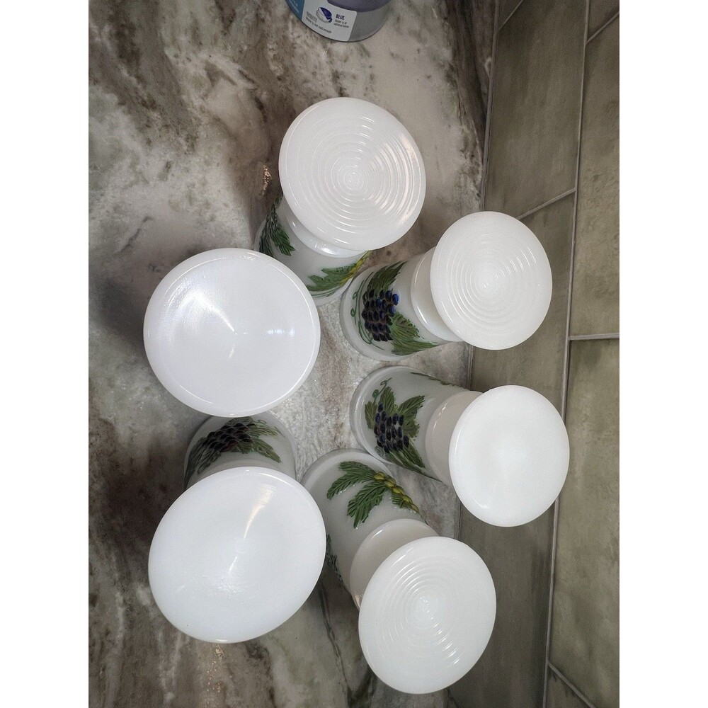 Anchor Hocking Harvest Grape Design Milk-Glass Goblets Circa 1950s Rare Painted - Picture 8 of 10